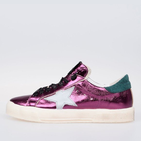 Golden Goose Shoes - FLASH SALE 🎉 GOOSE METALLIC CRINKLED LEATHER MAY